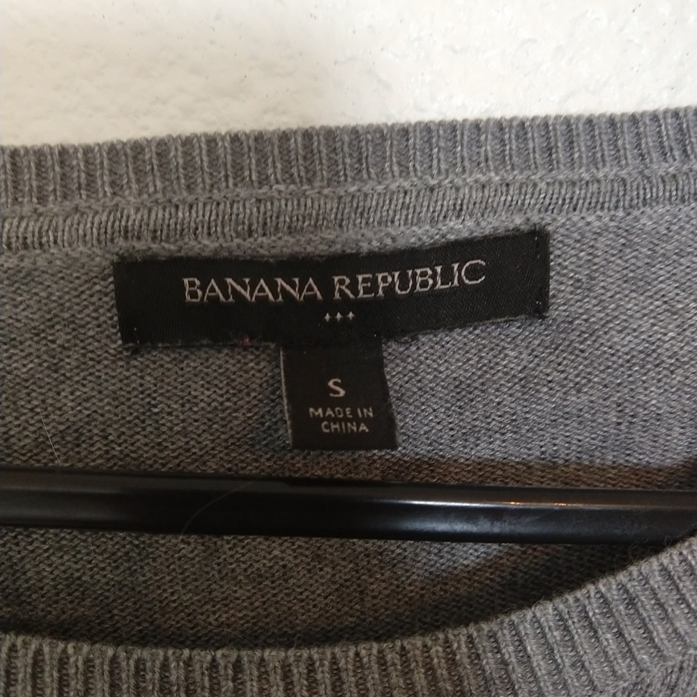 📣Host Pick📣 Banana Republic Cat Sweater - Picture 5 of 5